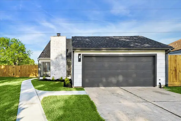 9203 Belle Park Drive, Houston, TX 77099