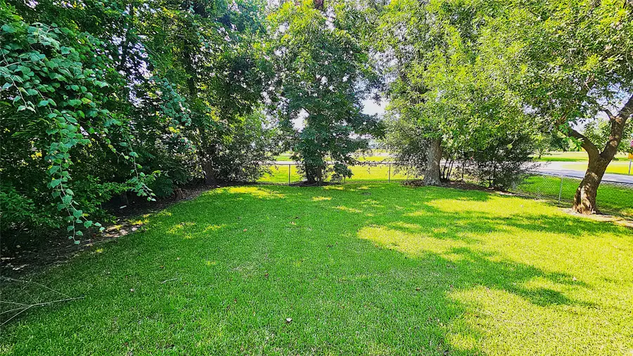 2311 12th Avenue, La Marque, TX 77568 - #2
