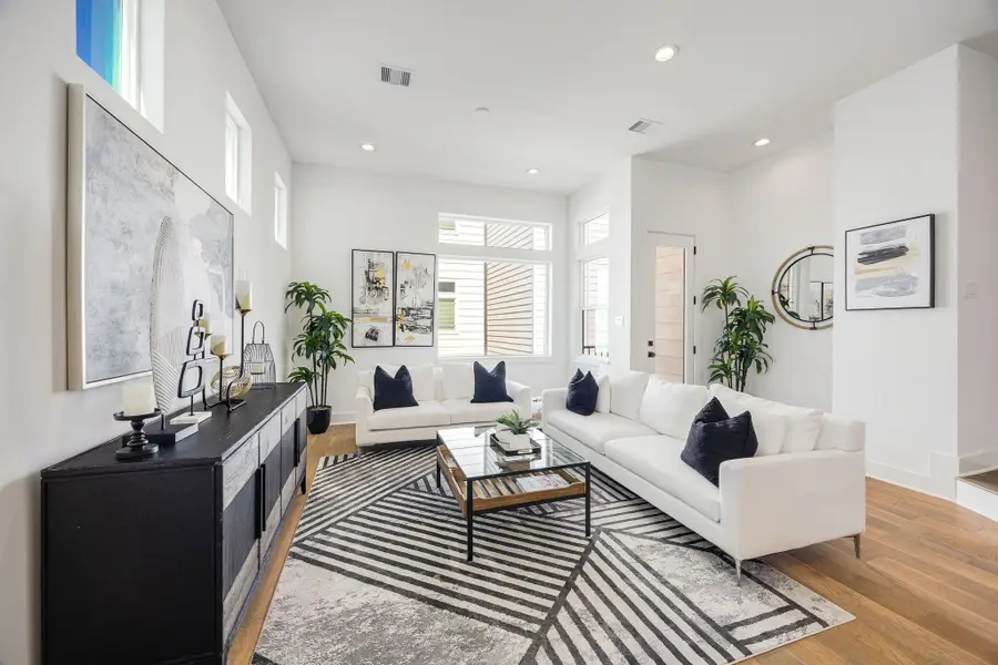 303 Marcella Street #J, Houston, TX 77091 - #2