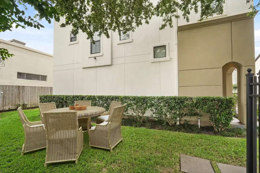 3101 Fairdale Oaks E, Houston, TX 77057 - Image #3