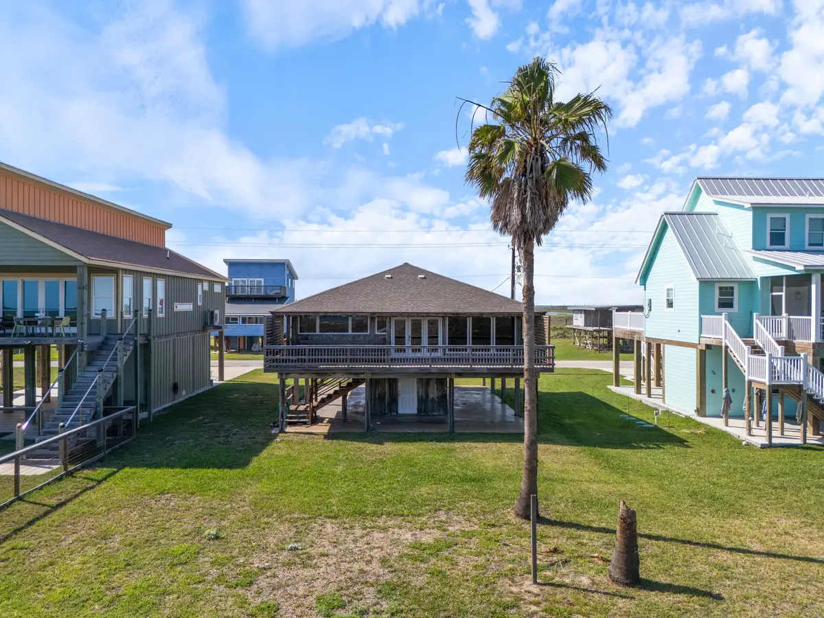 342 Beachfront Drive, Matagorda, TX 77457 - #1