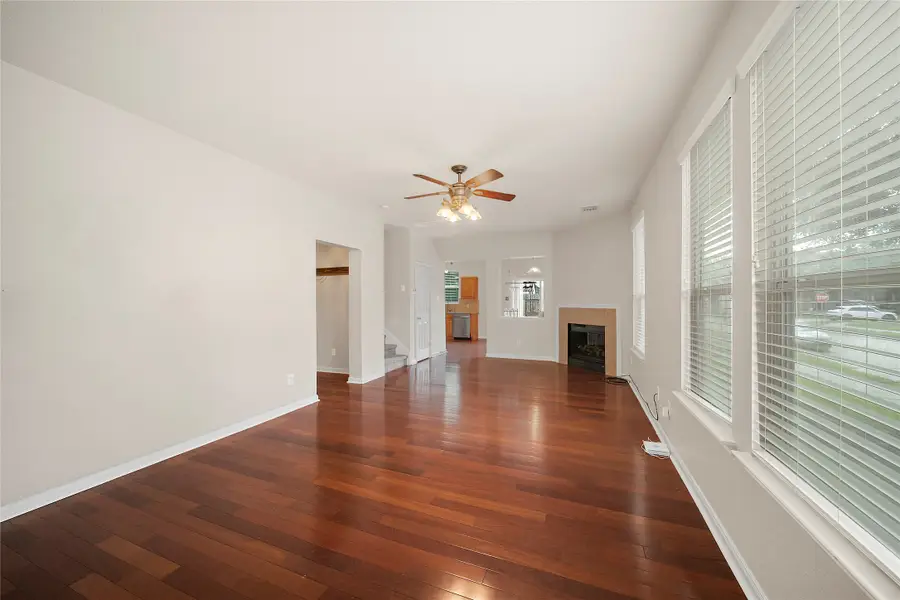 13059 Lawsons Creek Lane, Houston, TX 77072 - Image #2