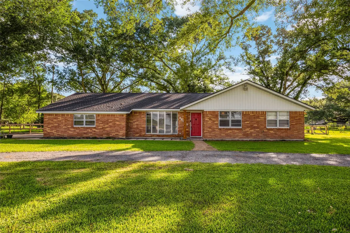 16011 Highway 36, Needville, TX 77461 - #1