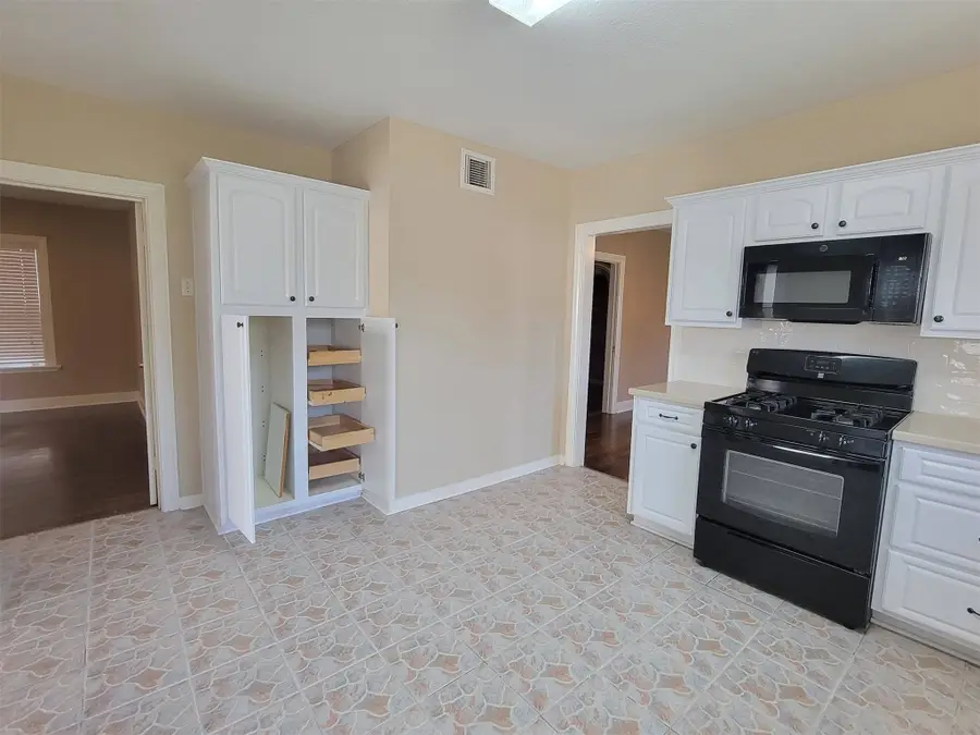 2601 Wheeler Street, Houston, TX 77004 - #2