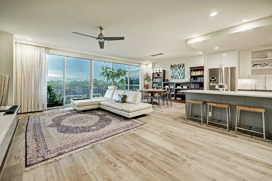 2200 Willowick Road #4E, Houston, TX 77027 - Image #2