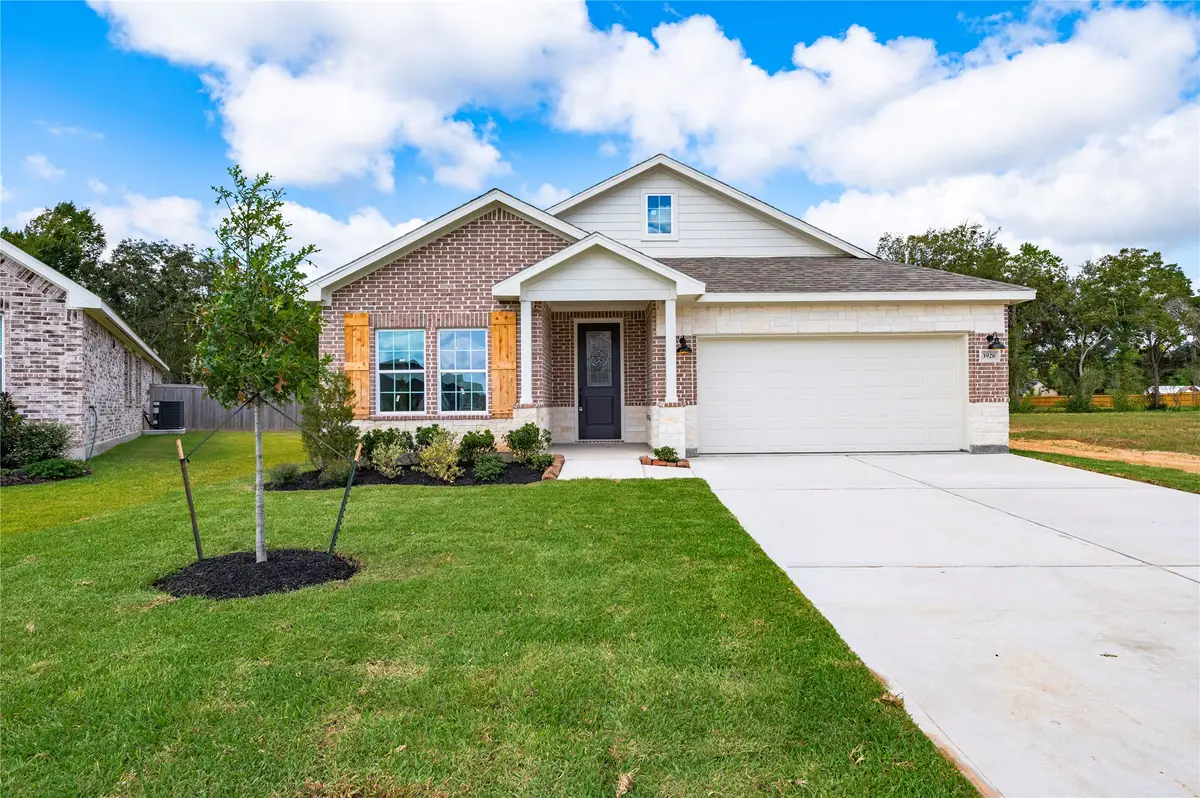 3926 Bur Oak Drive, Santa Fe, TX 77517 - #1