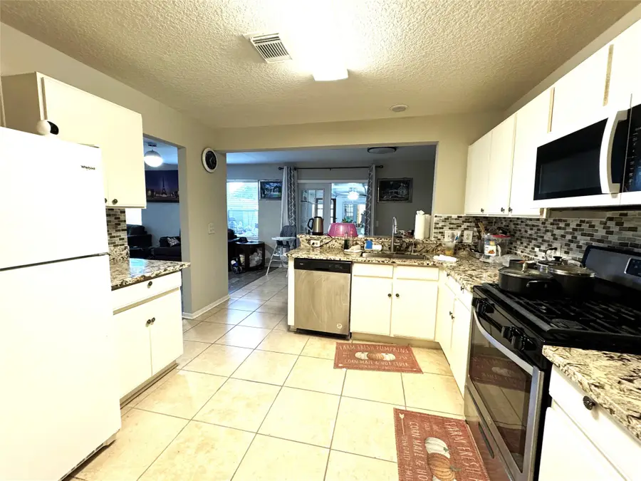 13415 Naples Bridge Road, Sugar Land, TX 77498 - Image #3