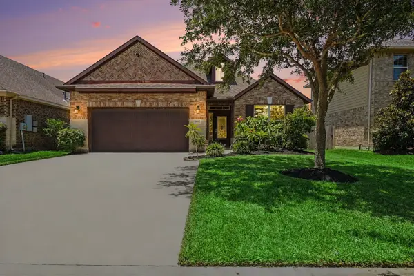 4817 Ladona Court, League City, TX 77573