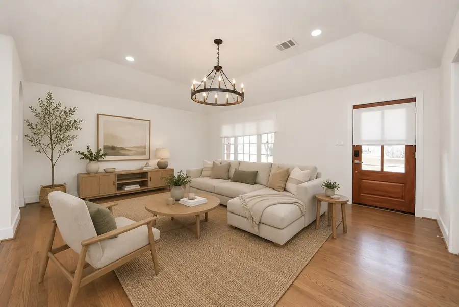 4218 T C Jester Blvd, Houston, TX 77018 - #2