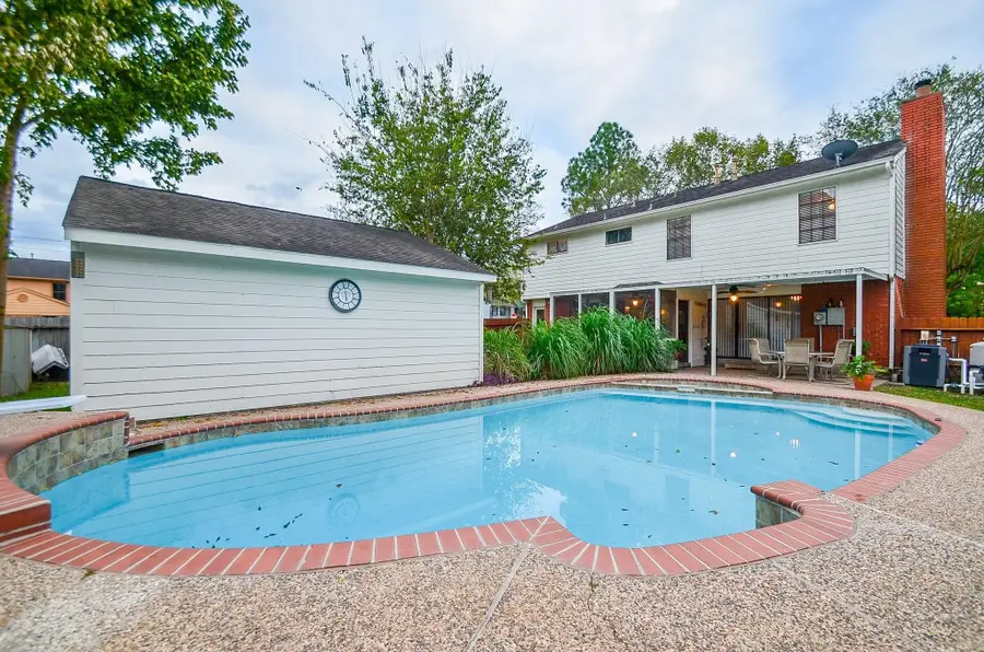 1902 Old Dixie Drive, Richmond, TX 77406 - Image #2