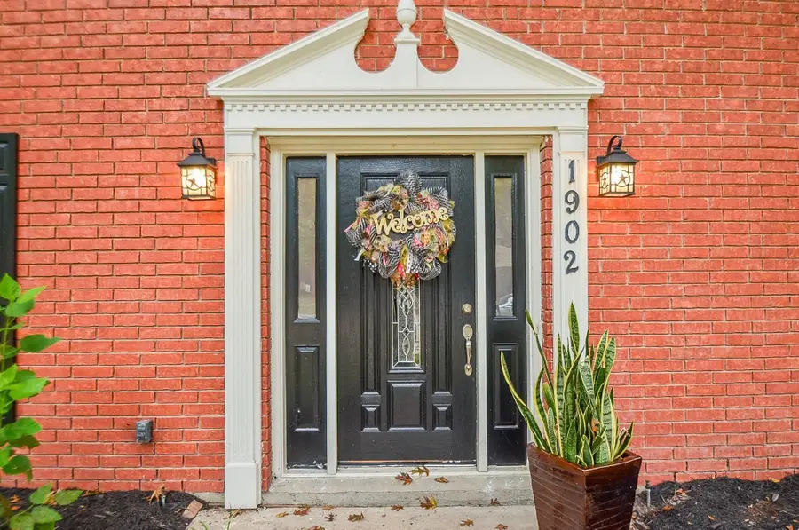 1902 Old Dixie Drive, Richmond, TX 77406 - Image #3