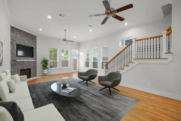 206 Burr Street #A, Houston, TX 77011