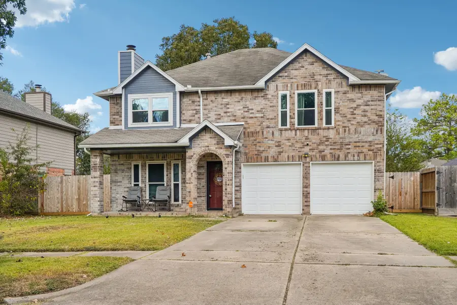 2202 Dublin Drive, League City, TX 77573 - Image #3