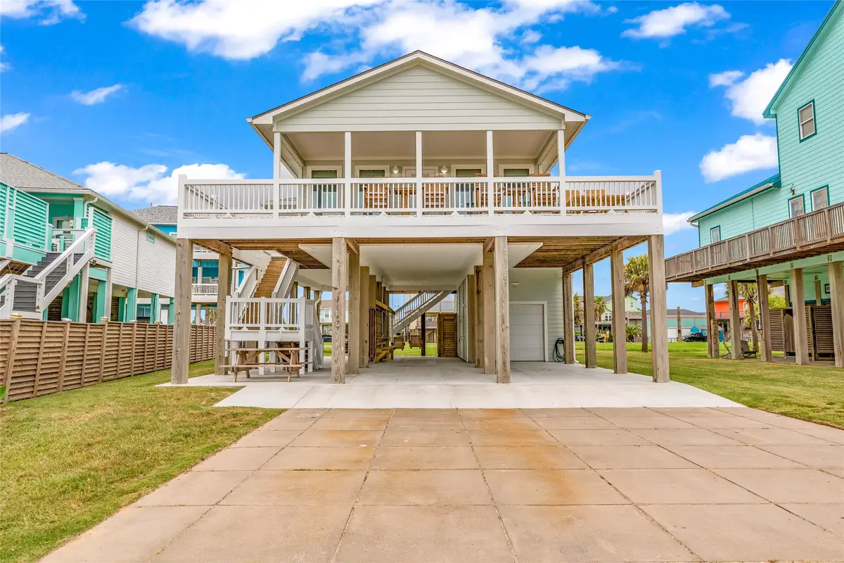 2477 Gilmore, Crystal Beach, TX 77650 - Image #1