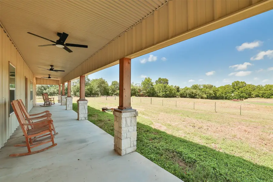 1601 Babylon Lane, Schulenburg, TX 78956 - Image #2