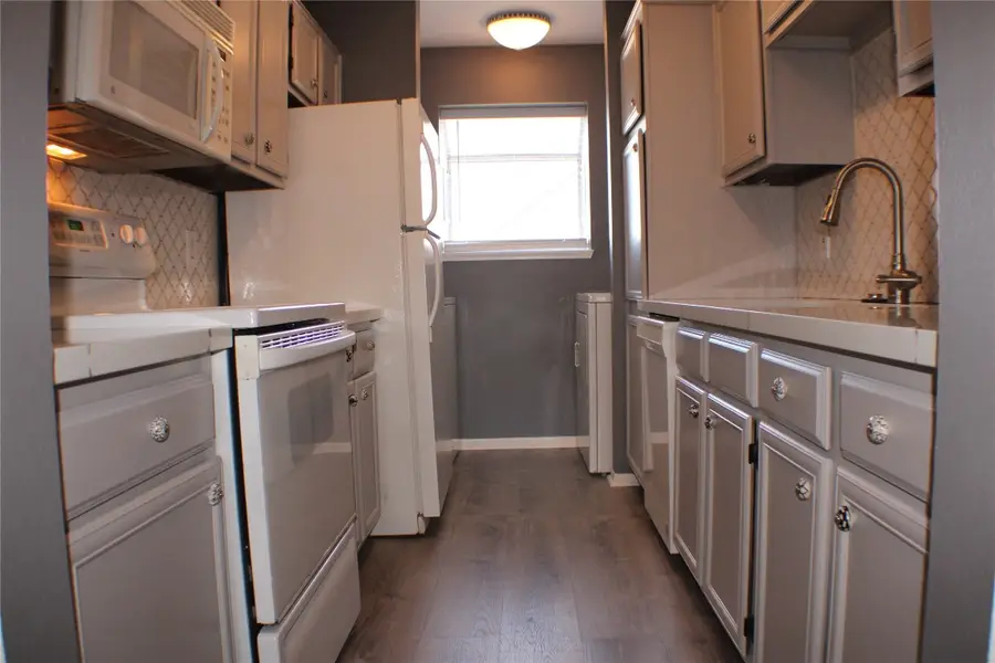 2323 Fairwind Drive #866, Houston, TX 77062 - #3