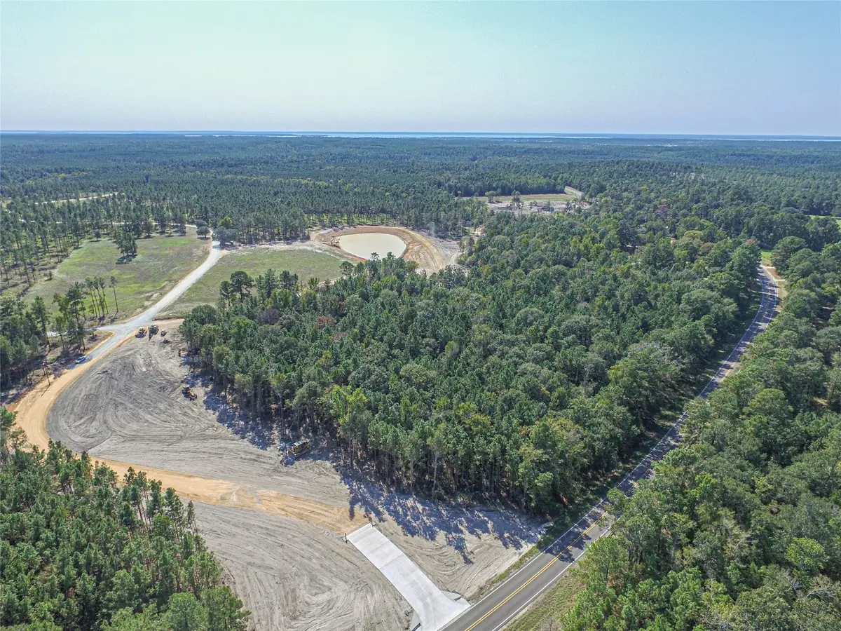 004 Lucky 13 Rd, Livingston, TX 77351 - #1