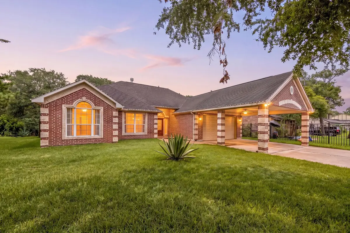 600 River Bend Drive, Baytown, TX 77521 - #1