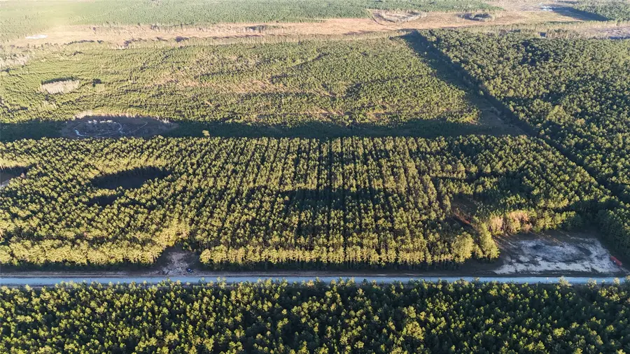 7990 Carter Ranch Road, Kountze, TX 77625 - Image #2