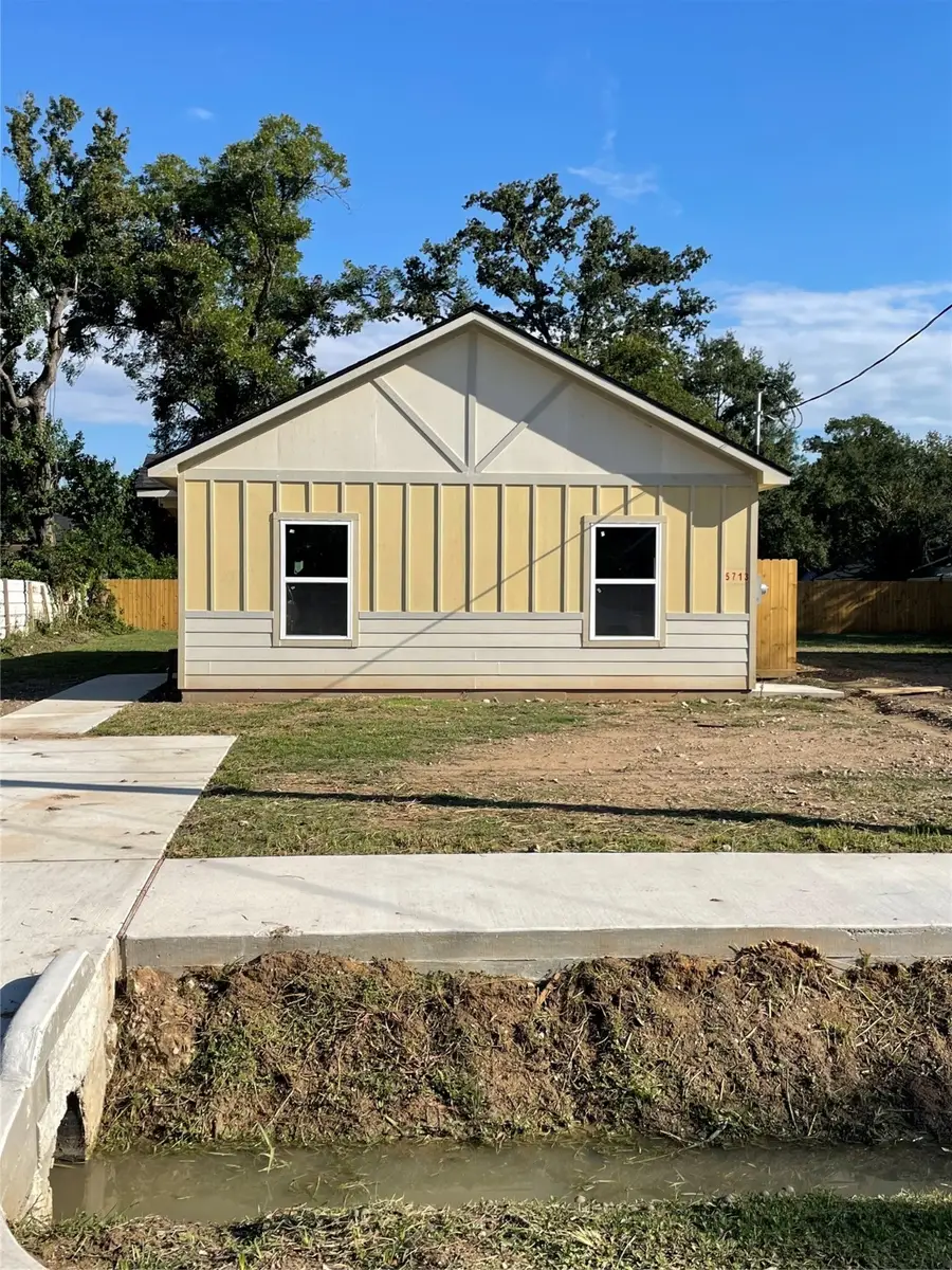 5713 Rietta Street, Houston, TX 77016 - Image #3