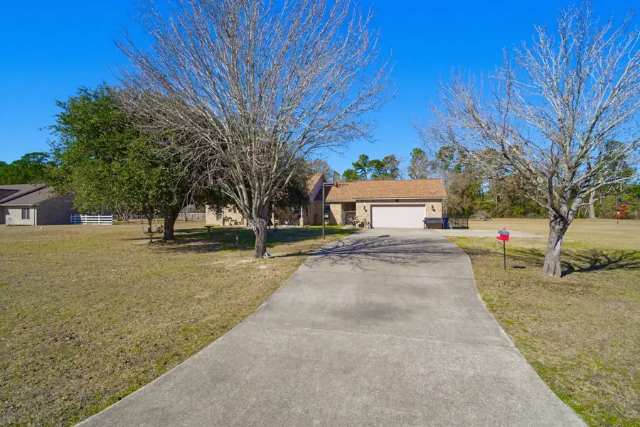 16180 Oaklawn Drive, Splendora, TX 77372 - Image #3