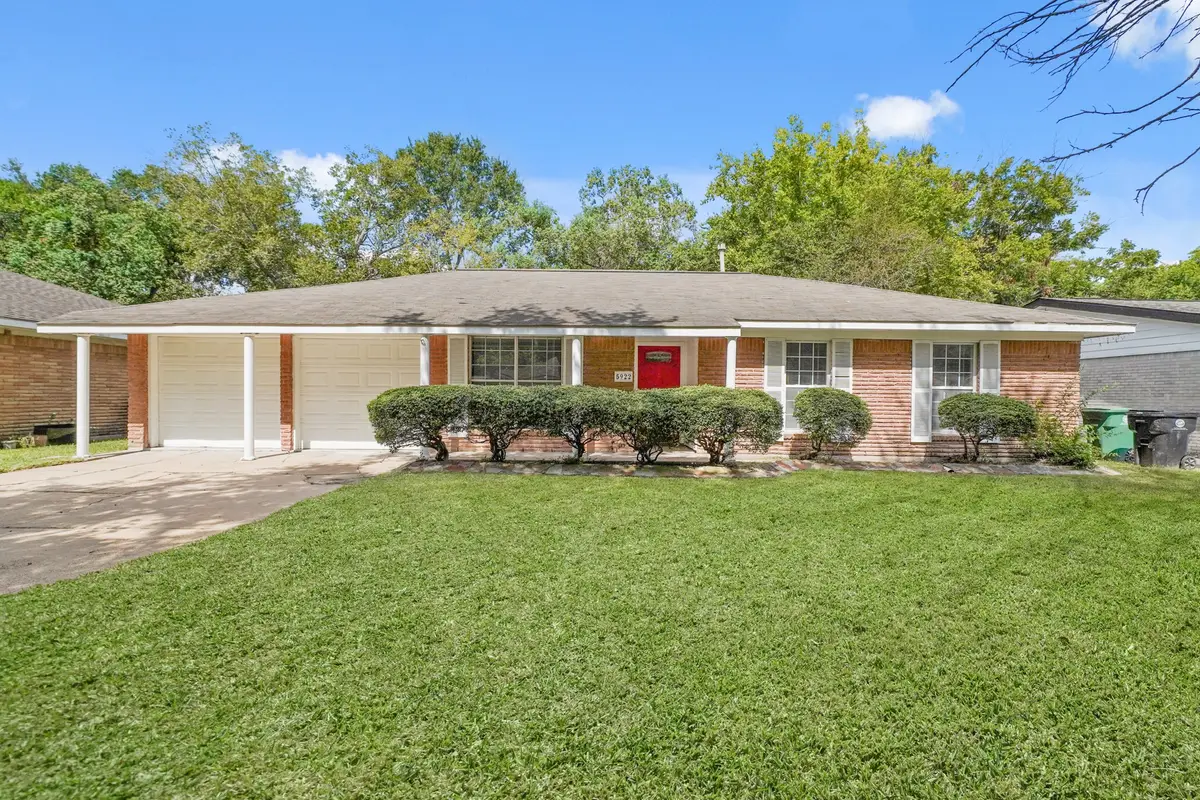 5922 Densmore Drive, Houston, TX 77035 - Image #1