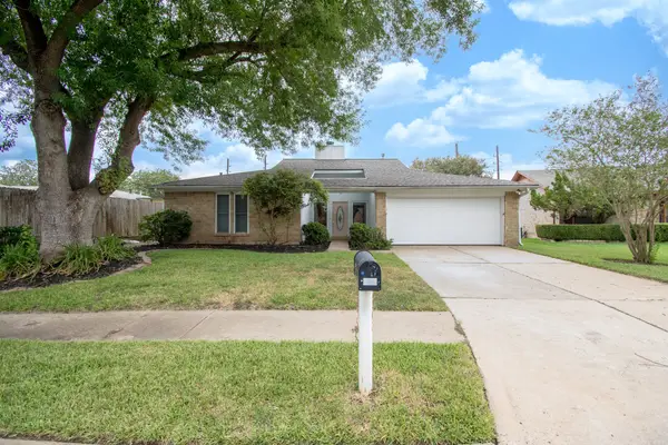 2507 Sage Brush Lane, Sugar Land, TX 77479