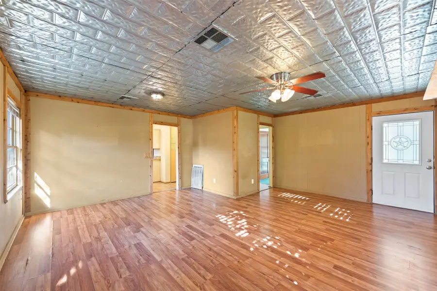 407 S 4th Street, Ganado, TX 77962 - #3