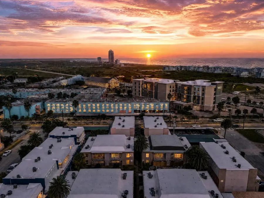 215 Post Office #210, Galveston, TX 77550 - #2