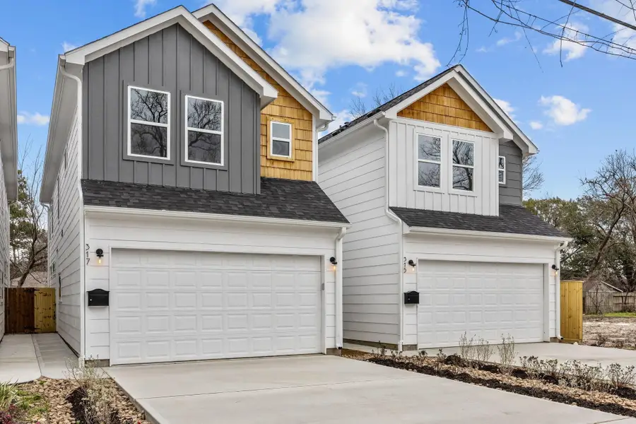 211 E 43rd Street, Houston, TX 77018 - #2
