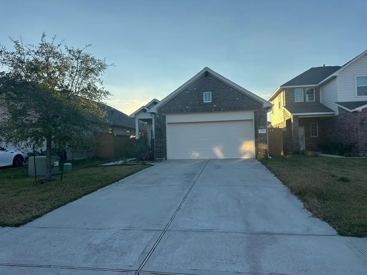 2209 Windy Grove Drive, Texas City, TX 77568 - #1