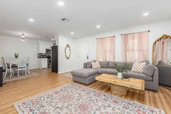 401 Linn St, Huntington, TX 75949