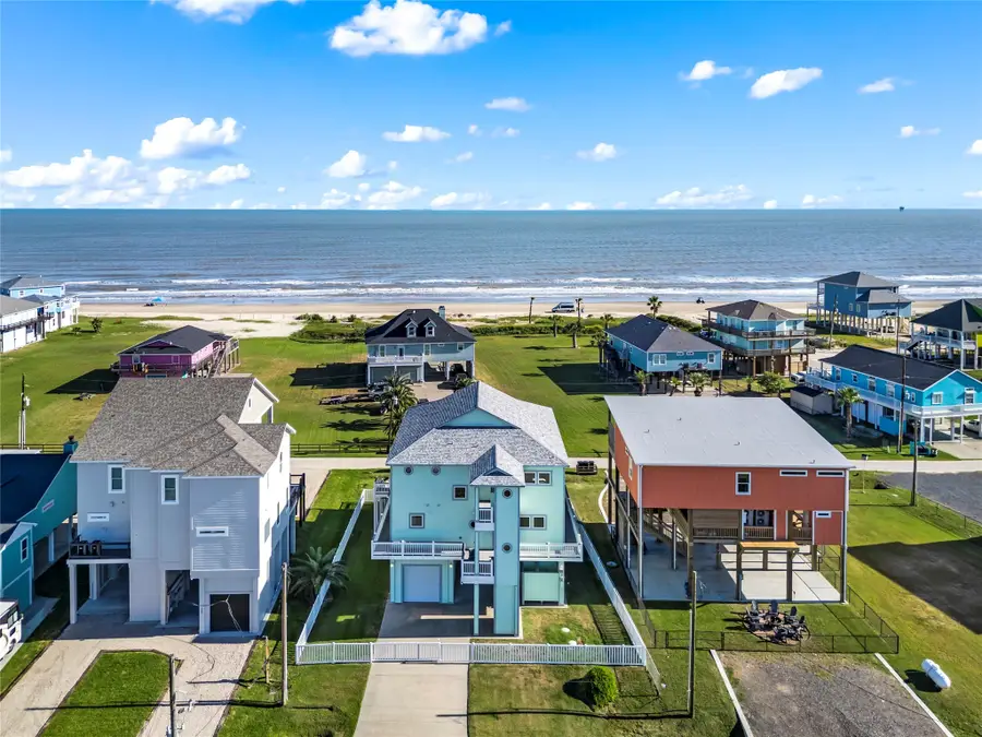 1985 Gulf Street, Crystal Beach, TX 77650 - Image #3