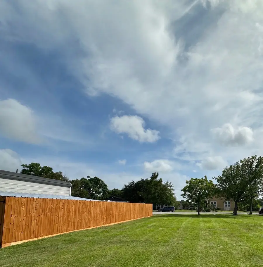 12 N Ave A, Freeport, TX 77541 - #3