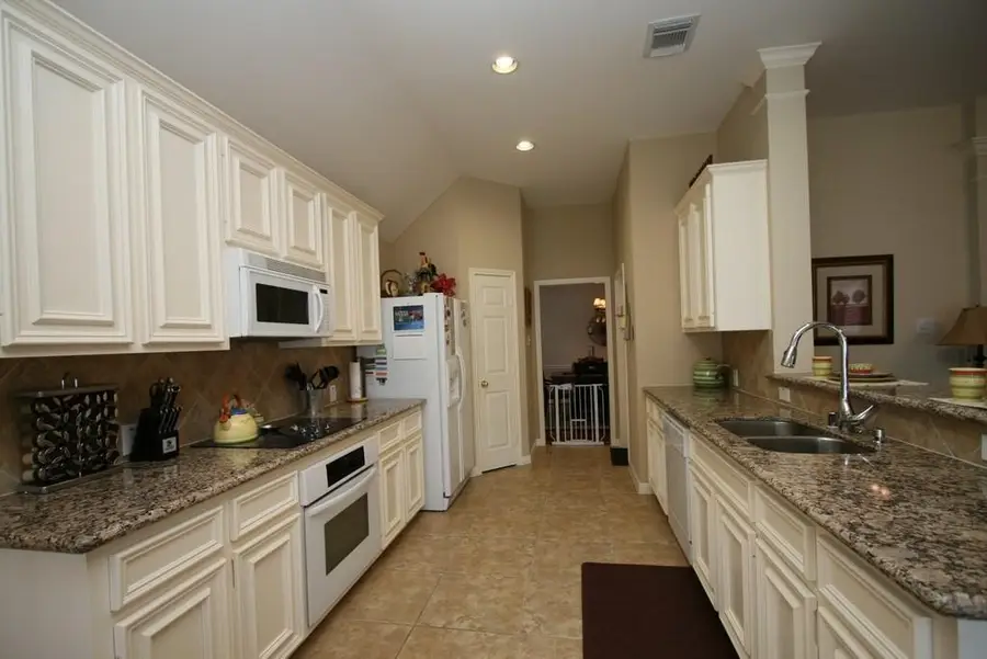 7423 Fall Springs Lane, Humble, TX 77396 - Image #2