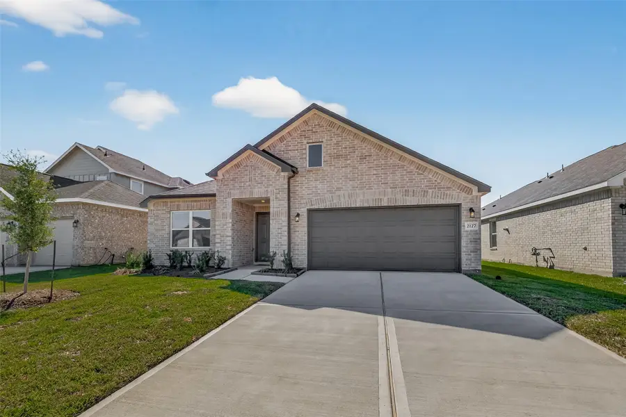 2127 Sanders Brook Drive, Baytown, TX 77521 - Image #2