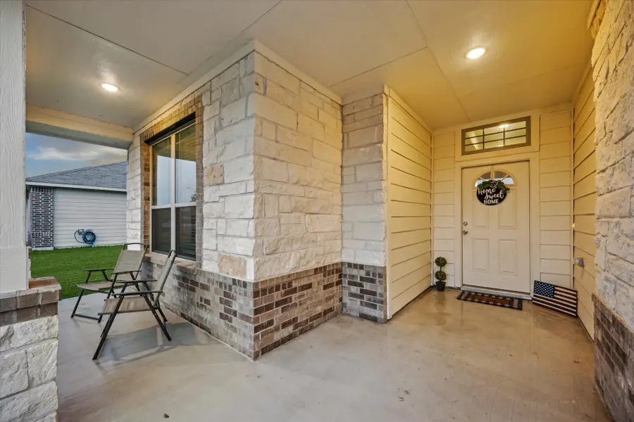 310 Morning Dove Trail, Sealy, TX 77474 - Image #2