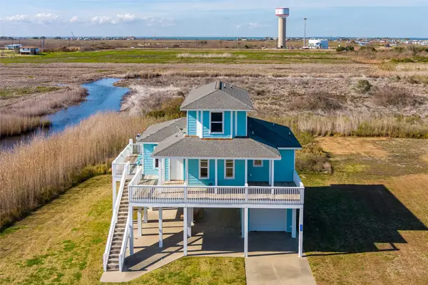 4401 Ranger Drive, Port Bolivar, TX 77650