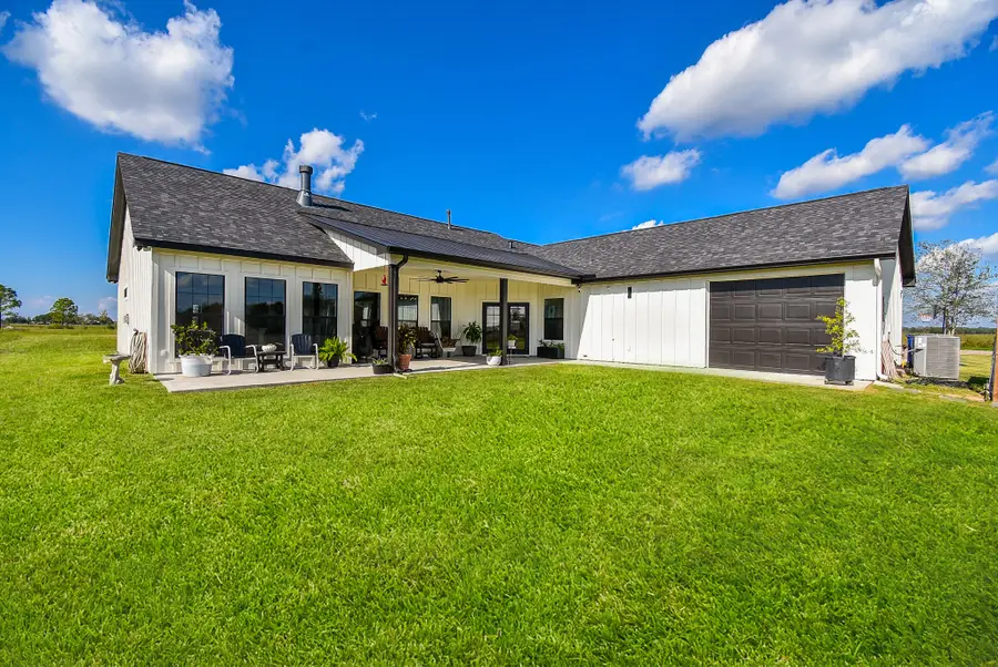 15007 Barak Road, Guy, TX 77444 - Image #3