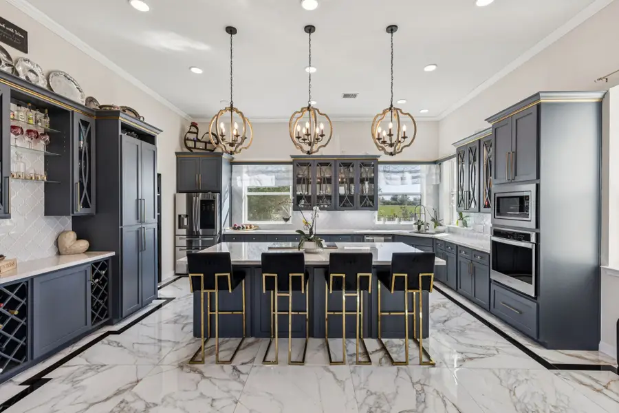 1024 Colibri Lake Lane, Waller, TX 77484 - Image #2