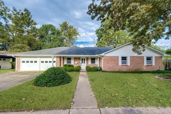 810 Borden Street, Sugar Land, TX 77478