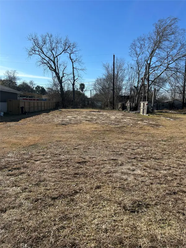 3511 Fuqua Road, Houston, TX 77047