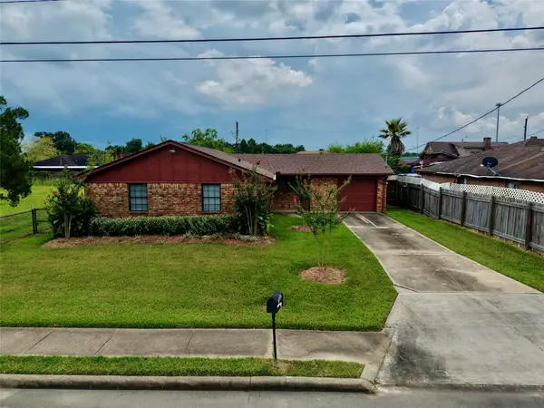 2565 W Virginia Street, Beaumont, TX 77705