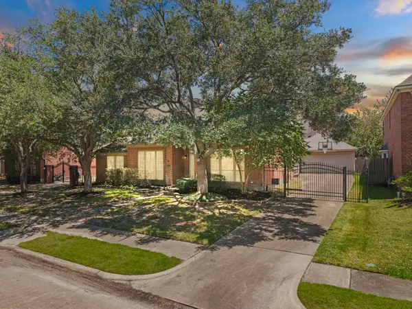 11106 Tulip Garden Court, Houston, TX 77065