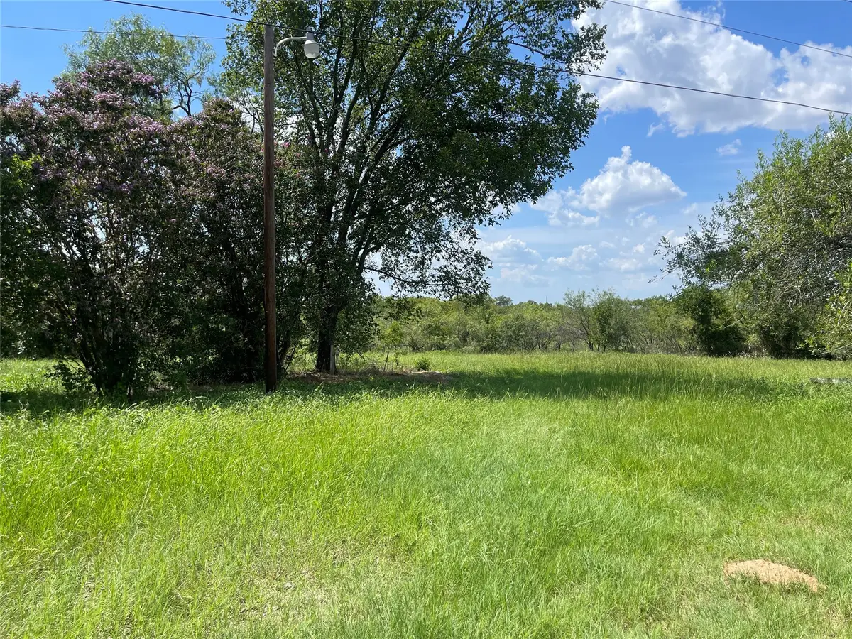 390 Bell Road, Seguin, TX 78155 - #1