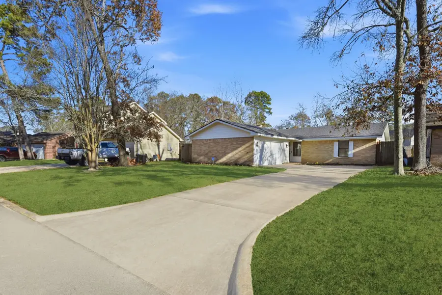 17530 S Compass Rose Circle, Crosby, TX 77532 - Image #2