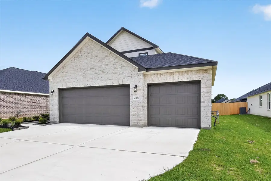 2107 Spring Hollow Drive, Baytown, TX 77521 - #3