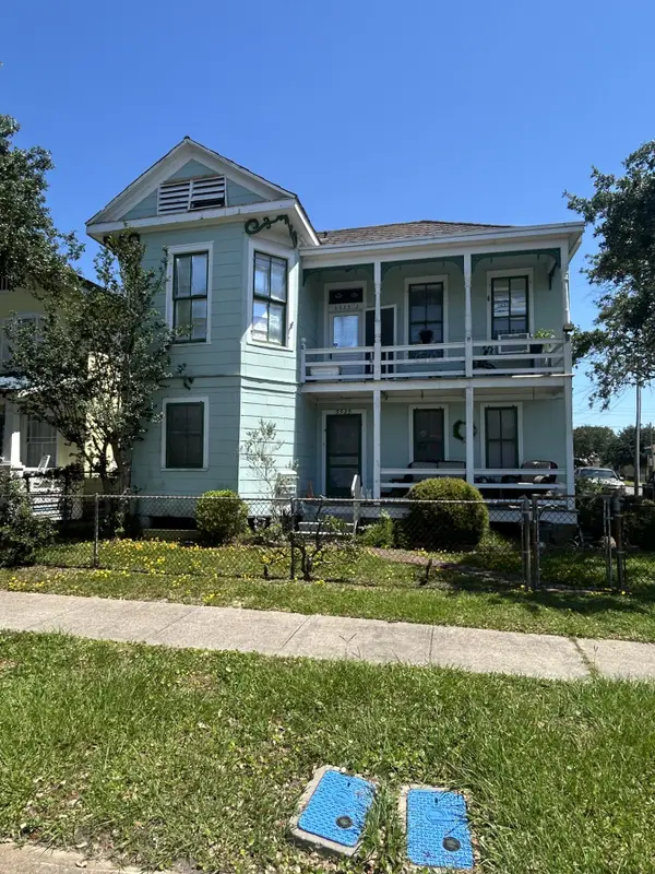 3525 Avenue Q, Galveston, TX 77550