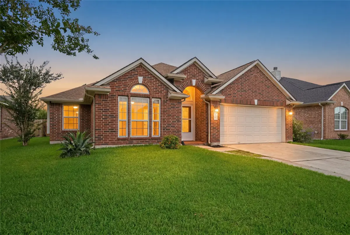 5210 Camarosa Drive, Pasadena, TX 77504 - #1