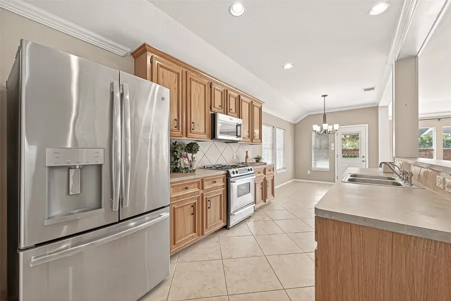 1723 Magnolia Lake Lane, Richmond, TX 77406 - Image #3